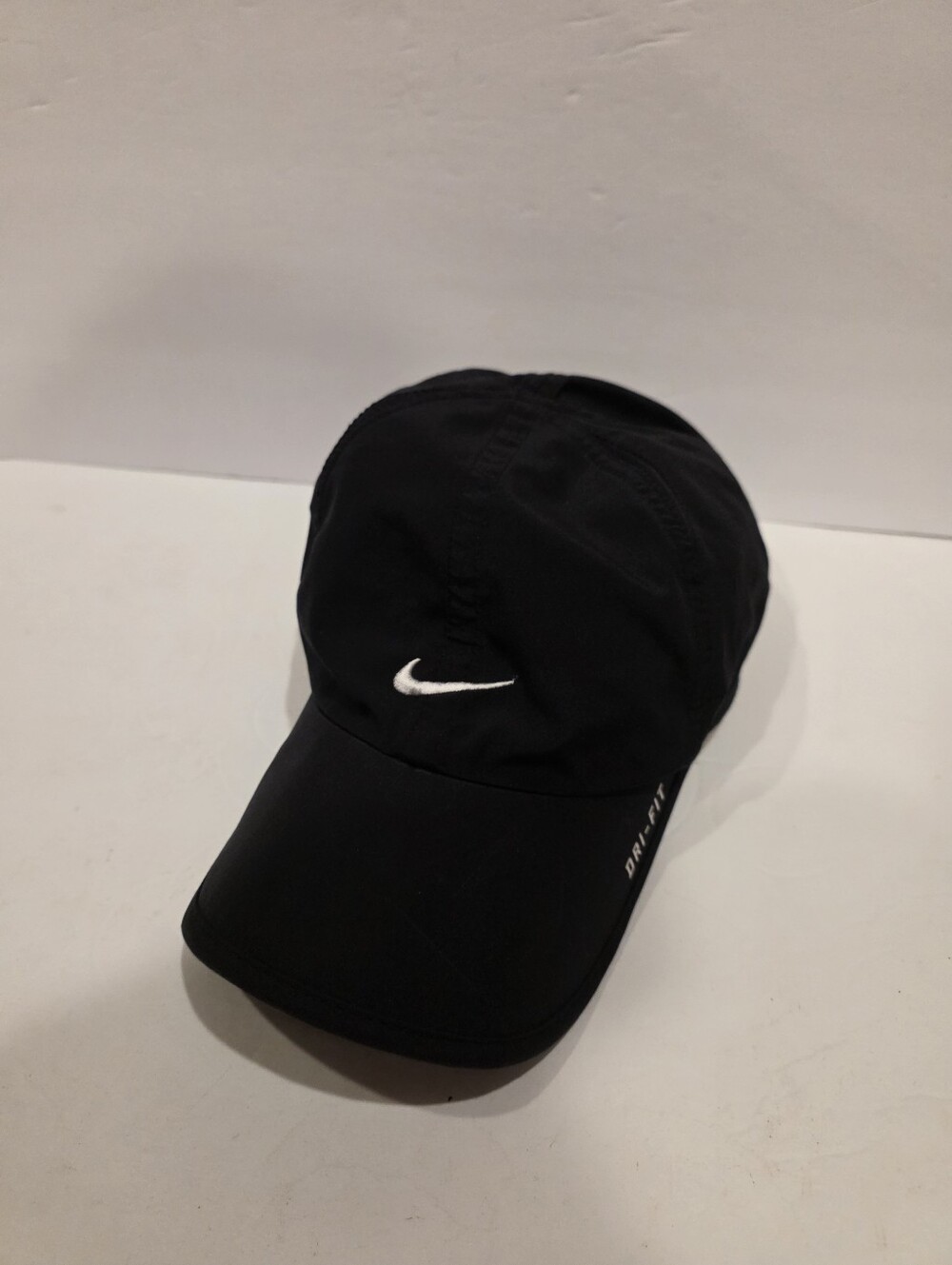 Nike Dri-FIT Black Performance Baseball Cap